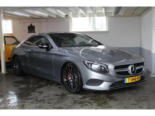 Mercedes-Benz S-Klasse Coupé 500 4Matic 2014 Benzine 2