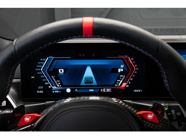 BMW M3 Touring xDrive Competition 2024 Benzine 44