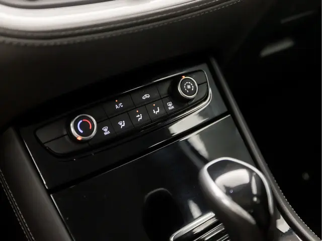 Opel Grandland X 1.2 Turbo Sport 2021 Benzine 9