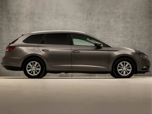 SEAT Leon ST 1.2 TSI Sport 2014 Benzine 4