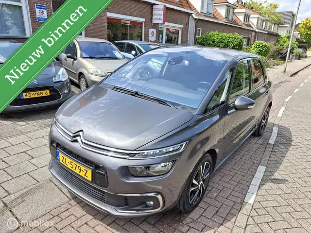Citroën C4 Spacetourer 1.2 PureTech Feel 2019 Benzine