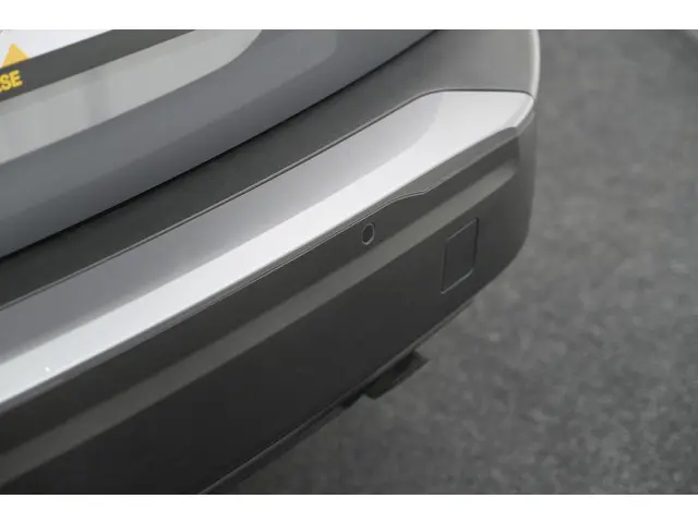 Peugeot 2008 PureTech 100 Allure 2024 Benzine 25