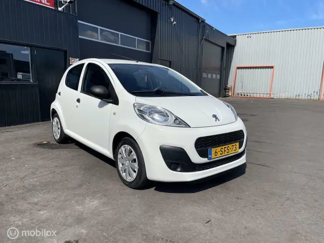Peugeot 107 1.0 Blue Lease AIRCO 2013 Benzine 7