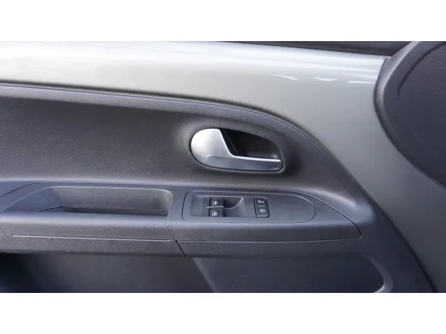 Volkswagen up! 1.0 Airco 5 drs Blue tooth 2021 Benzine 13