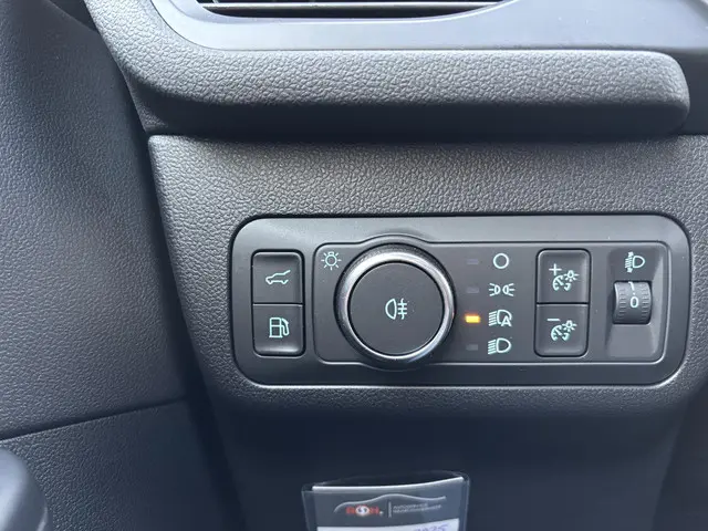 Ford Kuga 2.5 PHEV ST-Line X 2025 Hybride Benzine 24