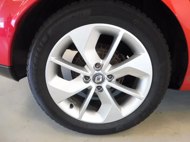 Renault Clio Estate 1.5 dCi ECO Limited 2016 Diesel 14
