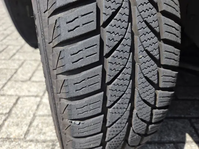 Peugeot 208 1.2 VTi NAVI/NAP/CRUISCONTROL 2017 Benzine 12