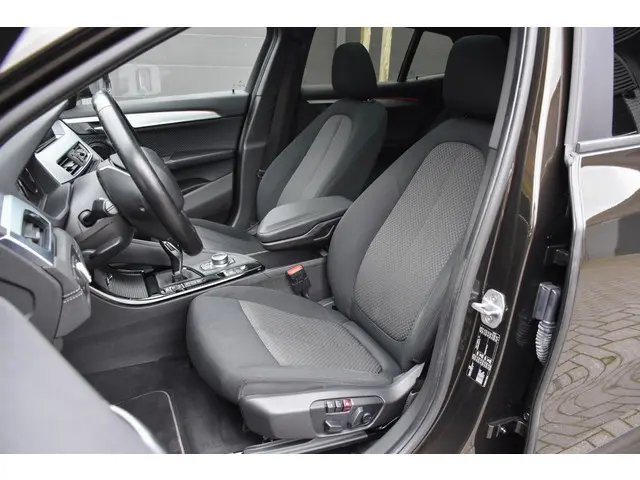 BMW X2 sDrive20i High Executive 2018 Benzine 9