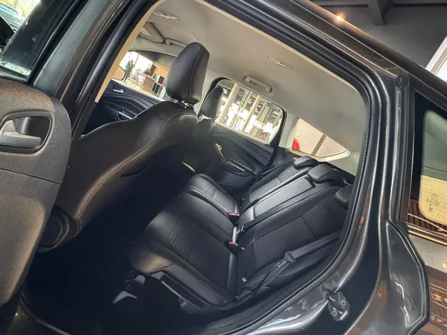 Ford Kuga 1.5 EcoBoost Titanium 2019 Benzine 5