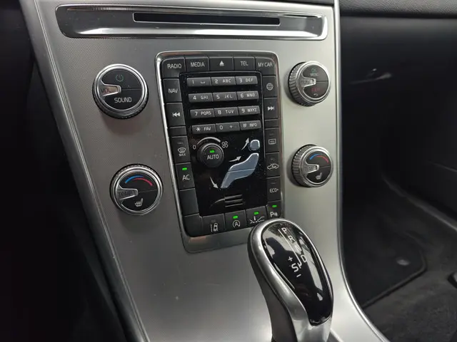 Volvo XC60 T5 Momentum Classic 2017 Benzine 8