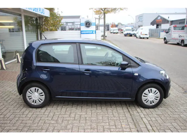 Volkswagen up! 1.0 move up! BlueMotion 2014 Benzine 7