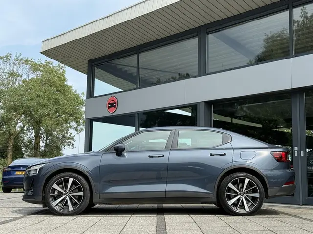 Polestar 2 Aut. Long Range Dual AWD 2020 Elektrisch 3