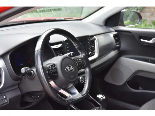 Kia Stonic 1.0 T-GDi Sports Edition 2020 Benzine 6