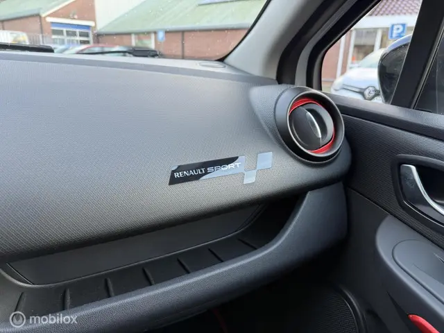 Renault Clio 1.6 R.S. 2015 Benzine 19