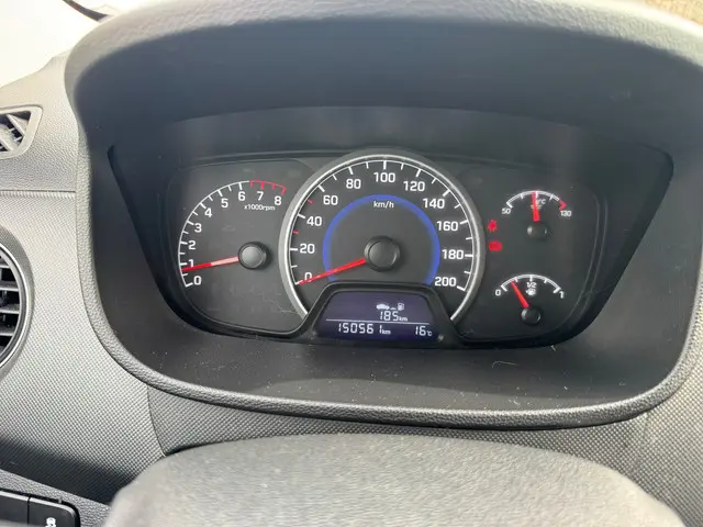 Hyundai i10 1.0i i-Motion 2018 Benzine 6