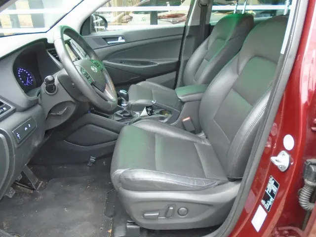 Hyundai Tucson 1.6 GDi Premium 2016 Benzine 16