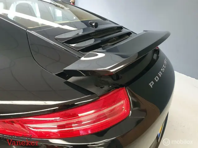 Porsche 911 Carrera 2013 Benzine 9