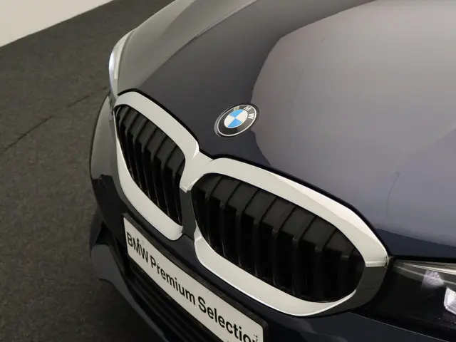BMW 3 Serie Touring 320i 2020 Benzine 7