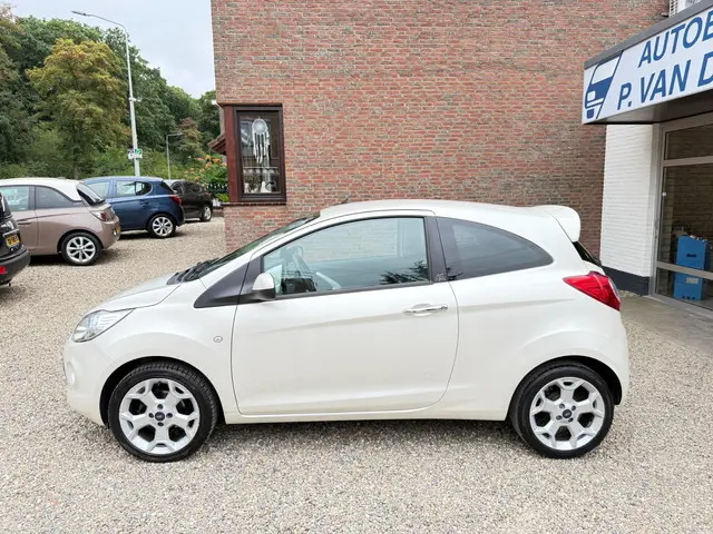 Ford Ka 1.2 Titanium X 1e eigenaar 2015 Benzine 4