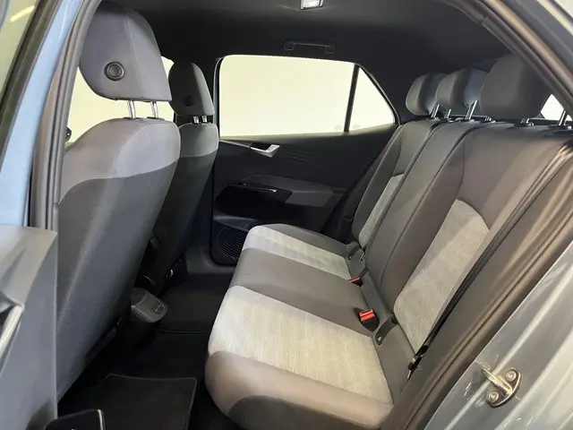 Volkswagen ID.3 Life 58 kWh 2021 Elektrisch 31