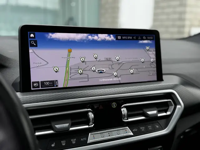 BMW X3 xDrive30e High Executive 2022 Hybride Benzine 8