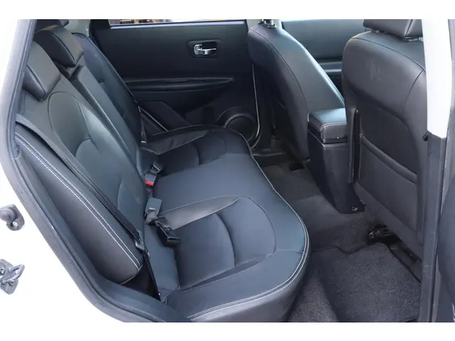 Nissan QASHQAI 2.0 Acenta 2013 Benzine 16