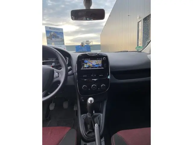 Renault Clio 1.2 16V NEW APK AIRCO 2013 Benzine 10