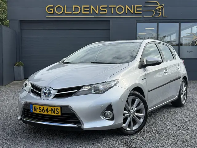 Toyota Auris 1.8 Hybrid Executive 2014 Hybride Benzine