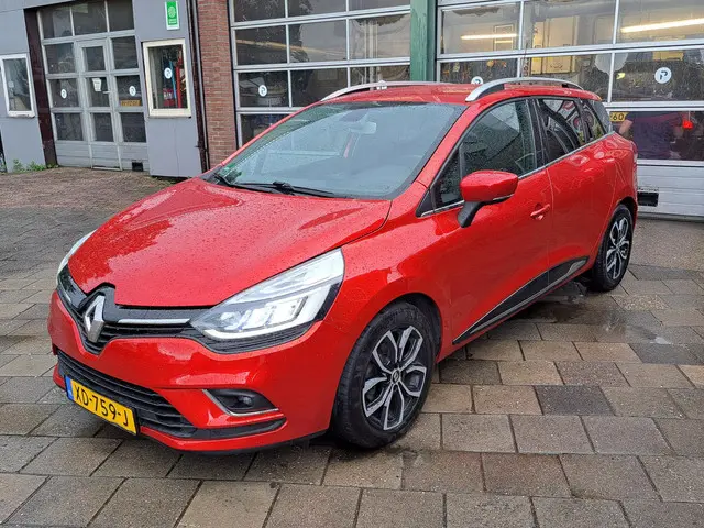 Renault Clio Estate 0.9 TCe Limited/Trekhaak 2018 Benzine 5