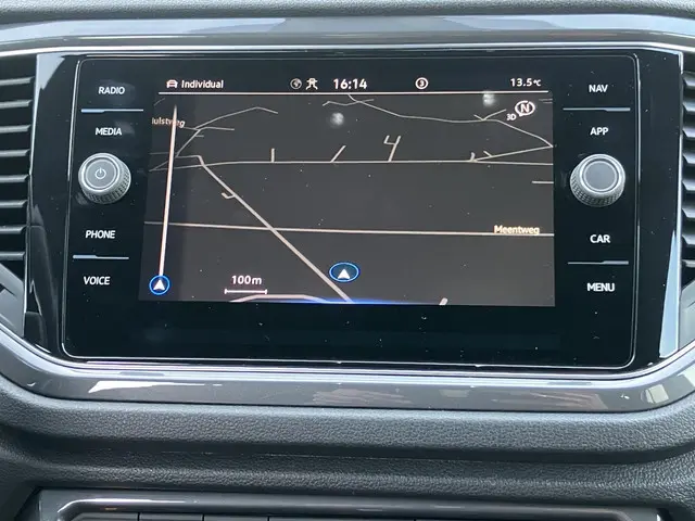 Volkswagen T-Roc 1.5 TSI Sport 2022 Benzine 30