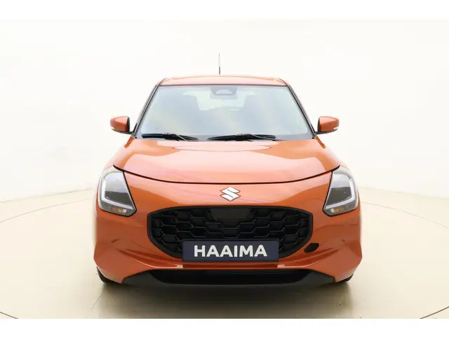 Suzuki Swift 1.2 Style Smart Hybrid 2025 Benzine 6