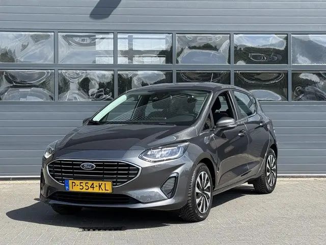Ford Fiesta 1.0 ECOBOOST HYBRID TITANIUM 2022 Benzine