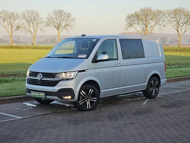 Volkswagen Transporter 2.0 TDI 2021 Diesel 2
