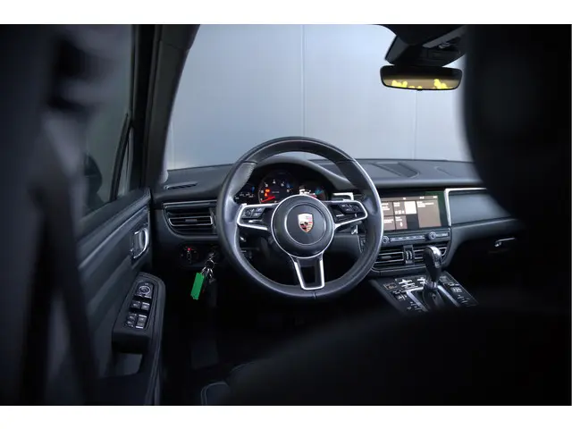 Porsche Macan 2.0 2019 Benzine 27