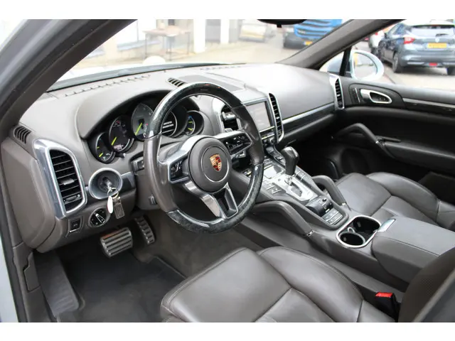 Porsche Cayenne 3.0 S E-Hybrid 2015 Hybride Benzine 5