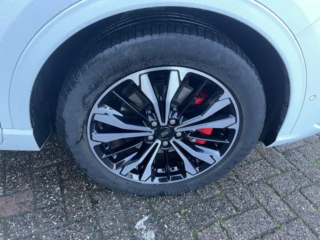 Ford Kuga 2.5 PHEV ST-Line X 2020 Hybride Benzine 57