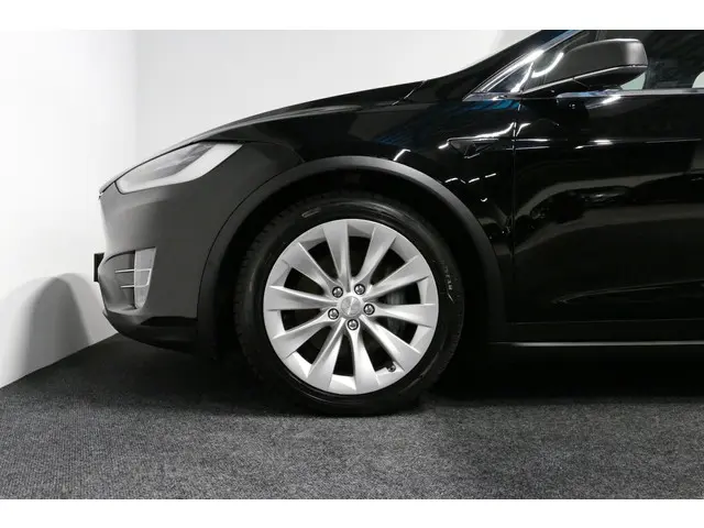Tesla Model X Long Range 2019 Elektrisch 34