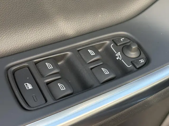 Volvo V60 1.5 T2 Polar+ Dynamic 2018 Benzine 23