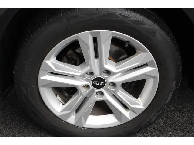 Audi Q2 35 TFSI 150PK S-tronic Prestige 2021 Benzine 9