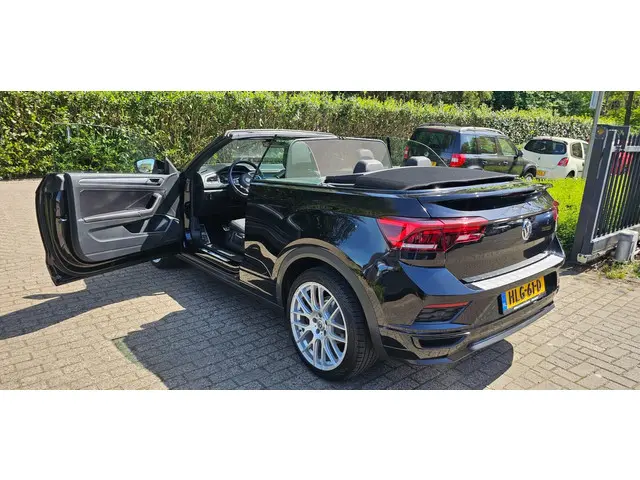Volkswagen T-Roc Cabrio 1.5 TSI R-Line 2020 Benzine 25