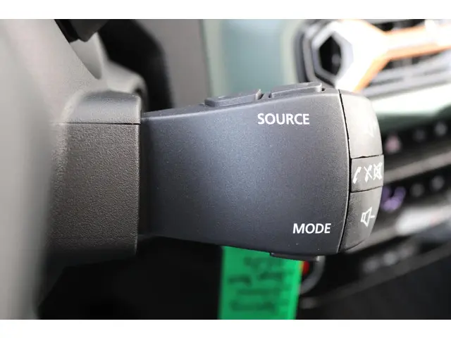 Dacia Spring 65pk Extreme 26.8 kWh 2025 Elektrisch 23