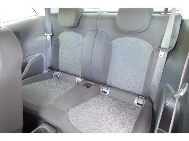 Opel ADAM 1.4 Jam, 2013, 16 inch velgen, Airco 2013 Benzine 10