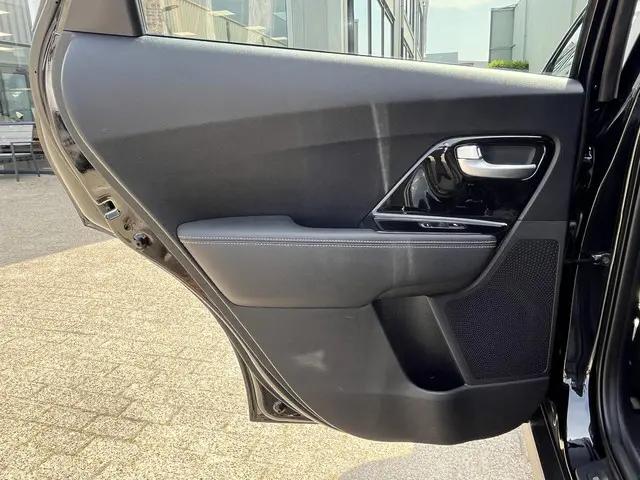 Kia e-Niro ExecutiveLine 64 kWh 2019 Elektrisch 21