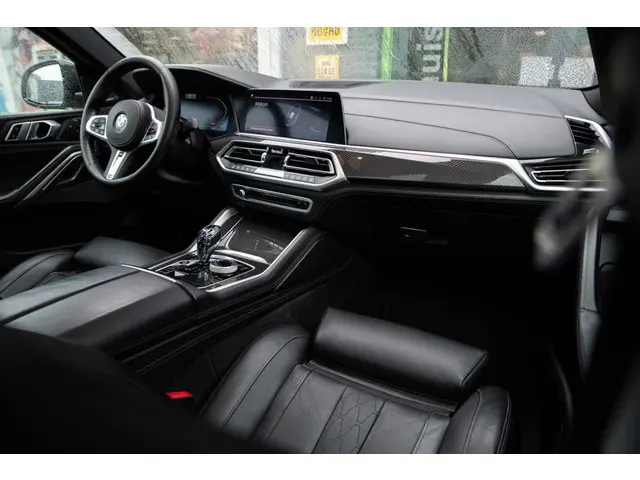BMW X6 xDrive40i High Executive M Sport 2020 Benzine 19