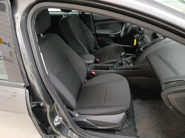 Ford Focus 1.0 Trend 2017 Benzine 28
