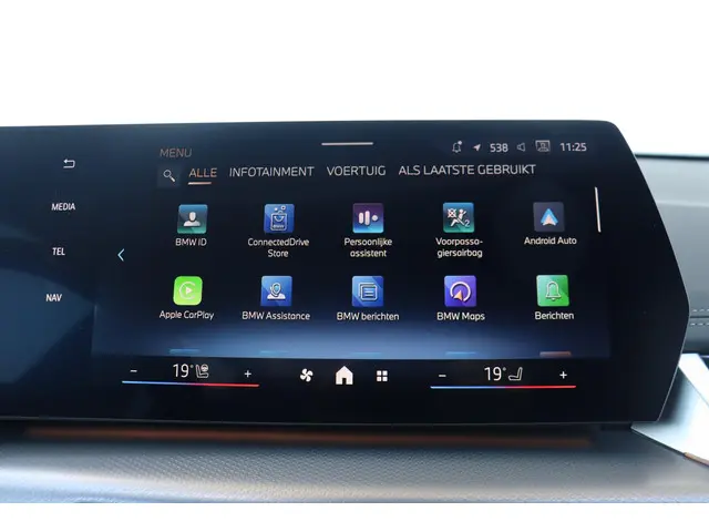 BMW iX1 eDrive20 67 kWh 2025 Elektrisch 26