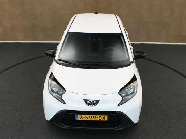 Toyota Aygo X 1.0 VVT-i MT Play 2023 Benzine 15