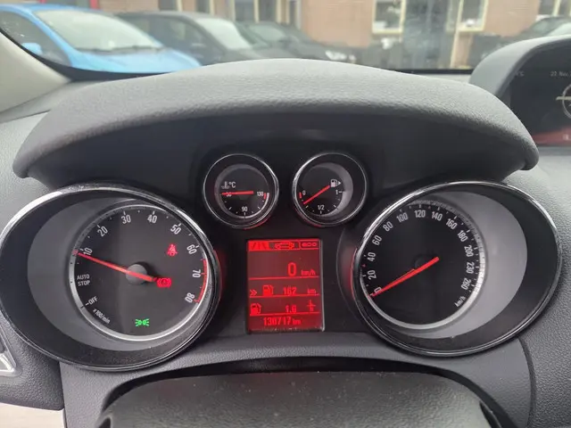 Opel Mokka 1.4 T Cosmo 2015 Benzine 9