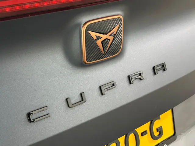 CUPRA Formentor 1.4 TSI e-Hybrid 2023 Hybride Benzine 33