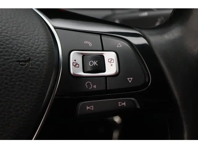 Volkswagen Caddy 2.0 TDI L1H1 BMT Highline 2018 Diesel 38